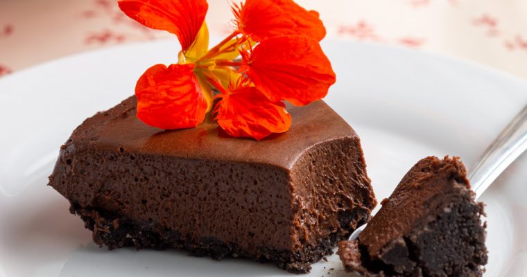 Oreo Chocolate Mousse Cake 
