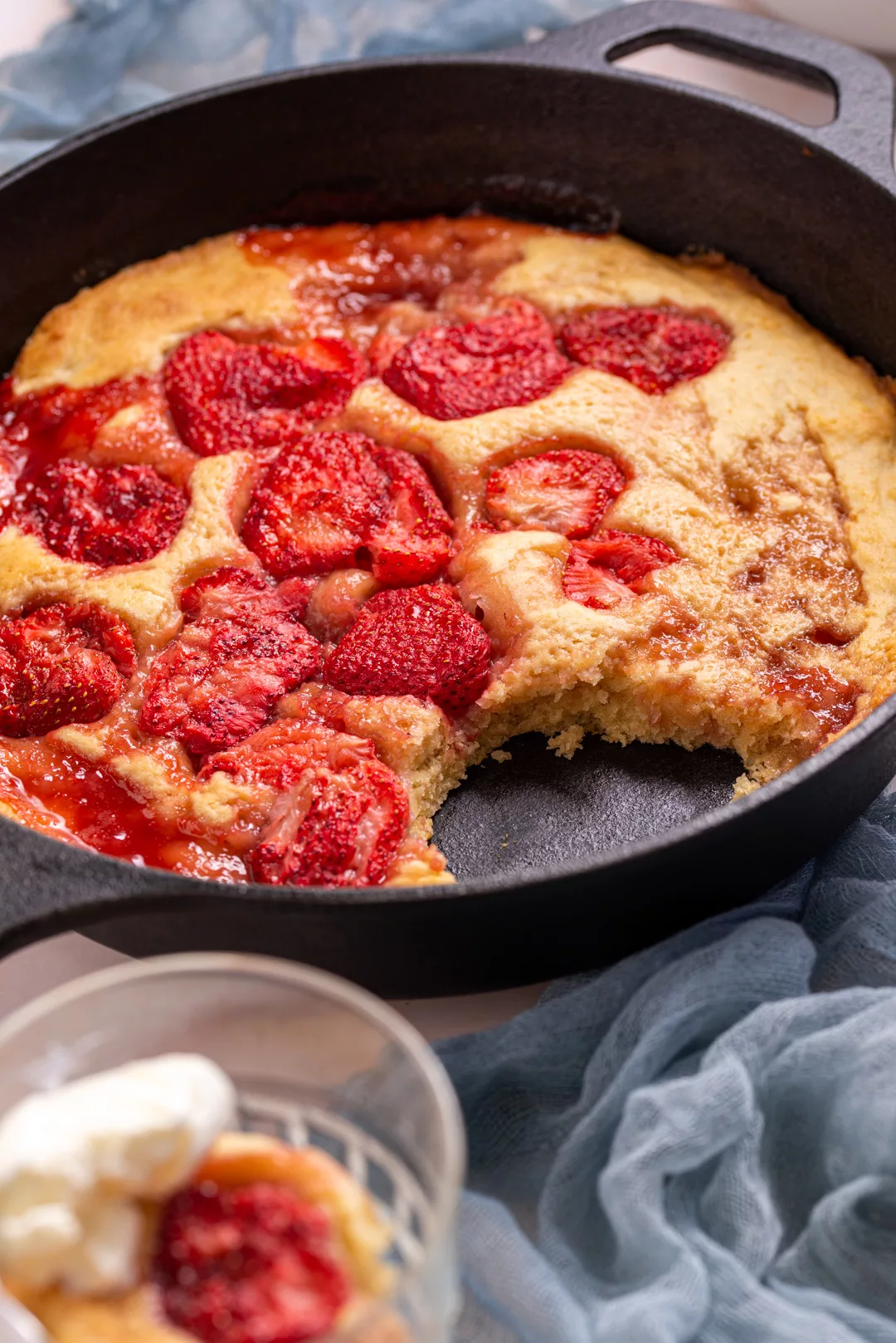 cast iron skillet with strawberry skillet cake